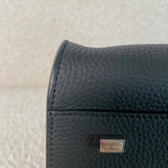 Authentic The Row Black Matte Grained Margaux 15 Leather Top-Handle Bag - Picture 6 of 11
